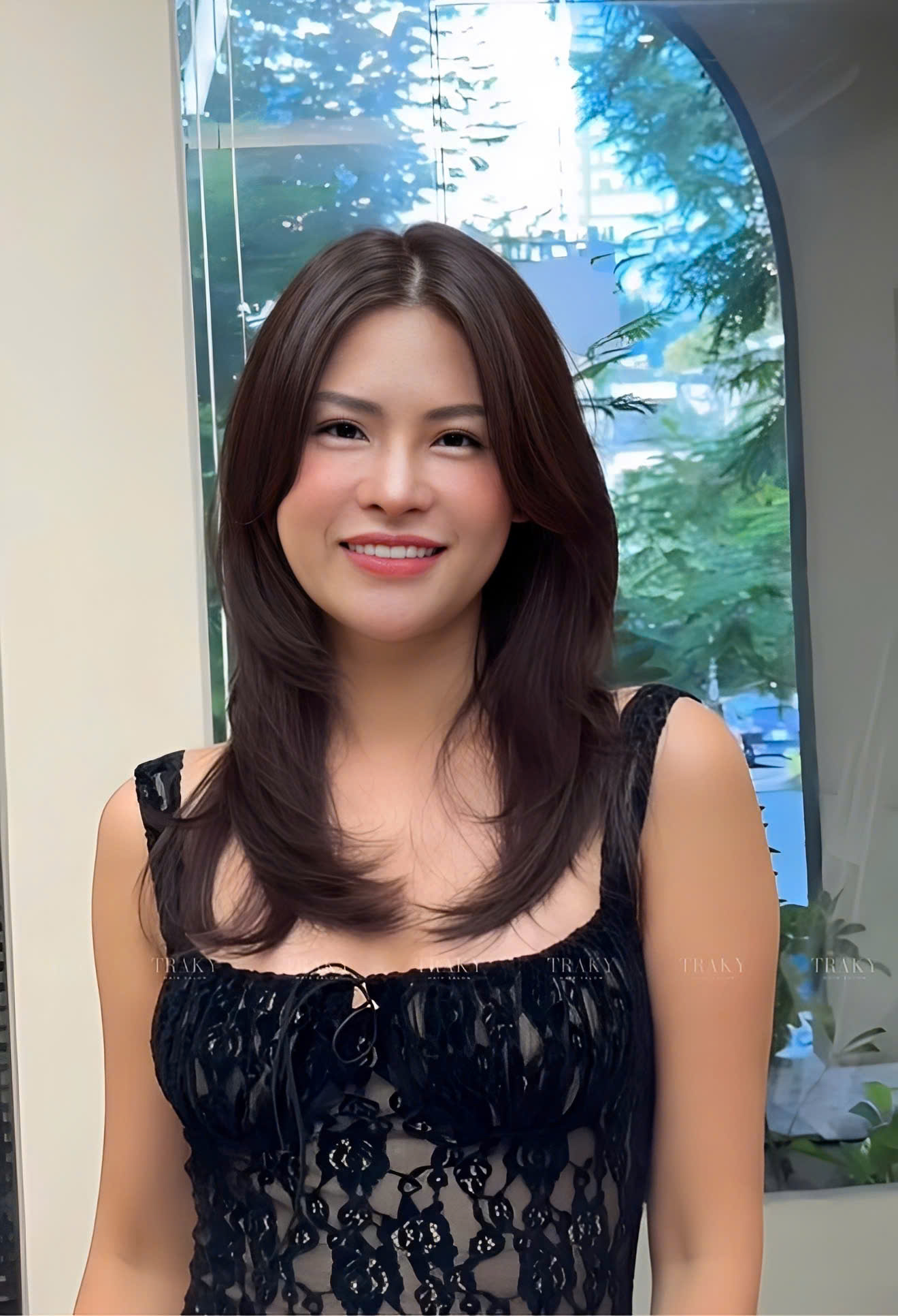 Wavy waves in District 7 are naturally beautiful, Korean standards at Traky Hair Salon