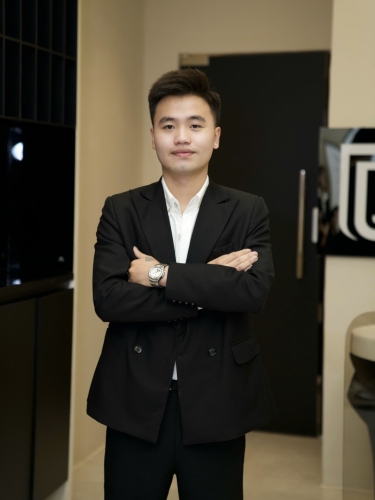 Hậu Bùi