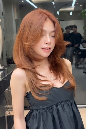 S-shaped curl in District 7 is naturally beautiful, Korean standard at Traky Hair Salon