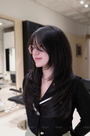 Uốn Layer Quận 7 – Kiểu Tóc Trẻ Trung, Bồng Bềnh